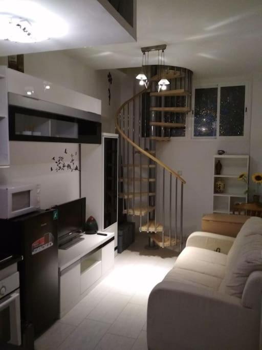 Loft Con Encanto De Raul Y Rosa San Sebastián de los Reyes Esterno foto